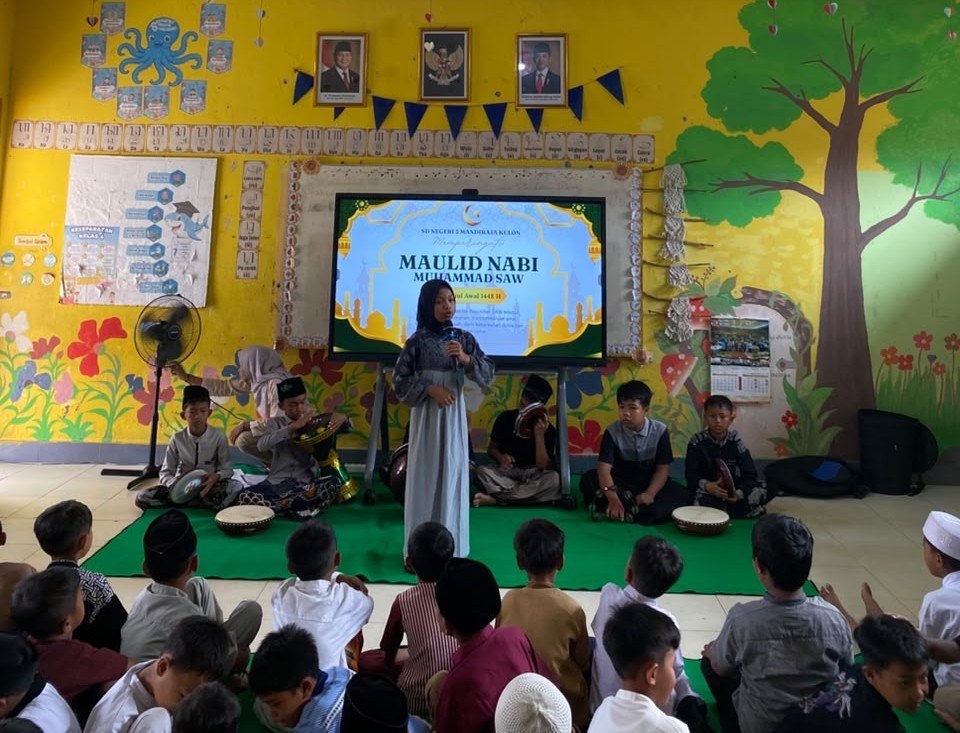 SEMARAK MAULID NABI DI SDN 3 MANDIRAJA KULON!